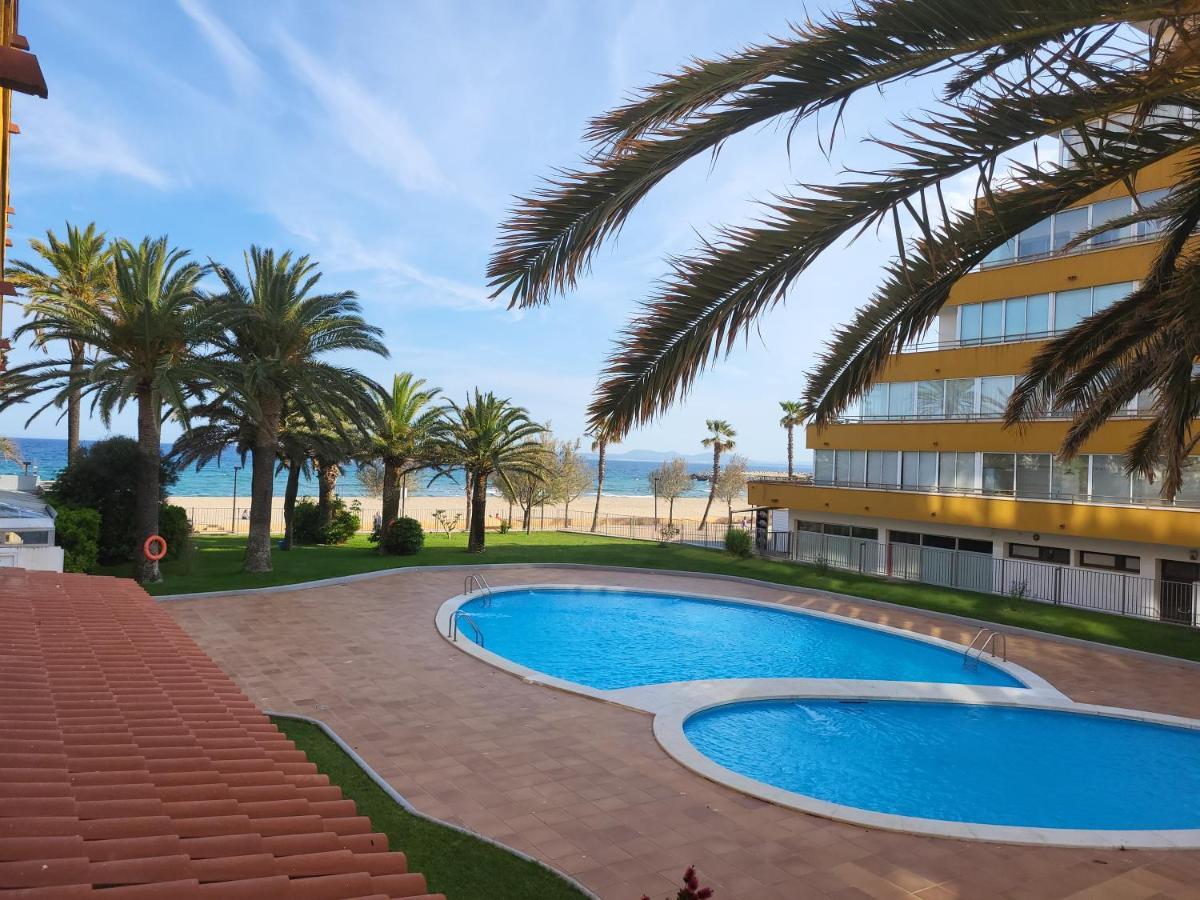 Superbe Apartement En Residence Avec Piscine Roses Ngoại thất bức ảnh