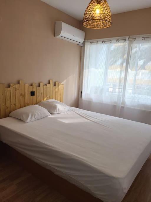 Superbe Apartement En Residence Avec Piscine Roses Ngoại thất bức ảnh
