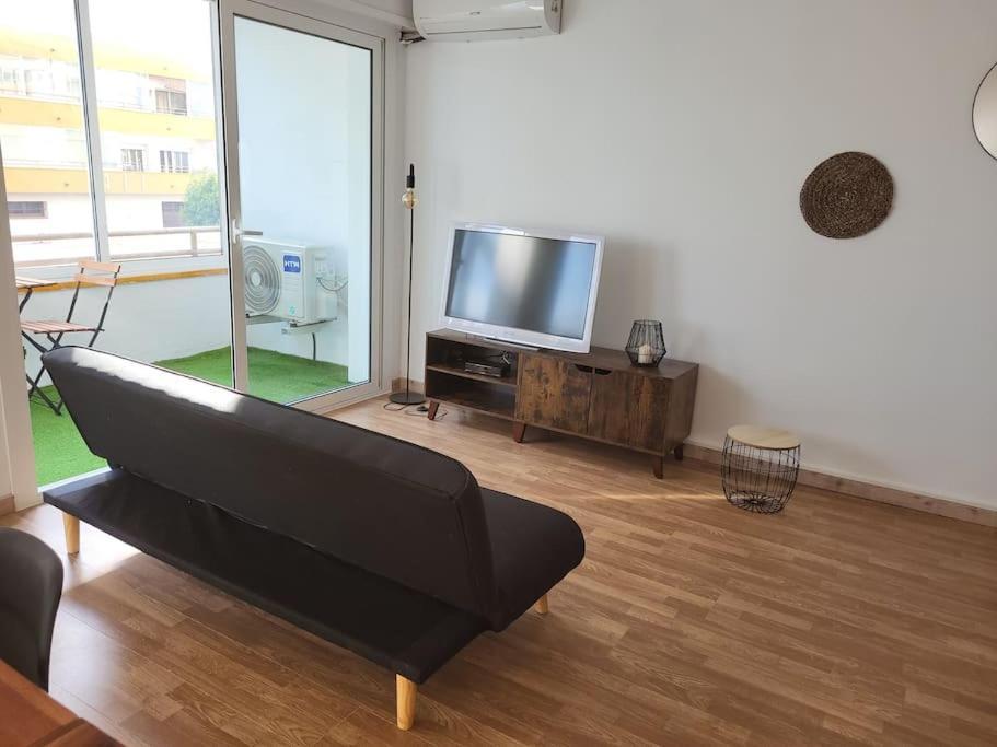 Superbe Apartement En Residence Avec Piscine Roses Ngoại thất bức ảnh
